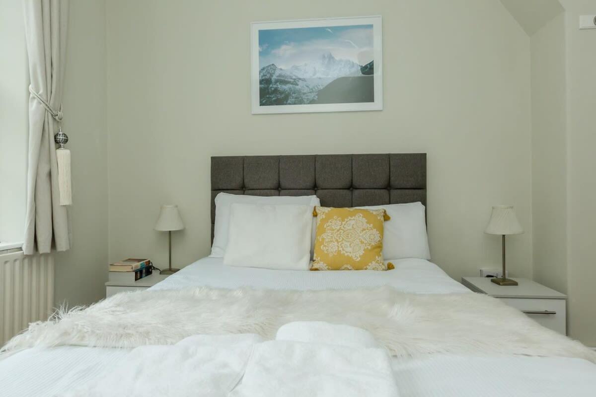 Convenient 2 Bedroom Apartment In Waterloo Лондон Экстерьер фото